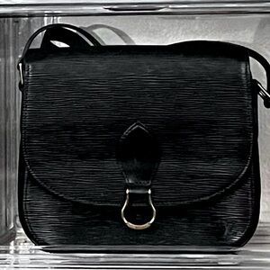 St Cloud Epi leather